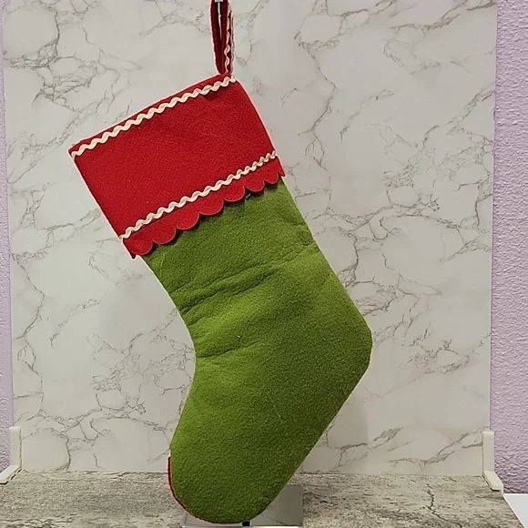 Mickey Mouse Stocking Green Felt Disney Store Retired Embroidered Christmas - Picture 2 of 7